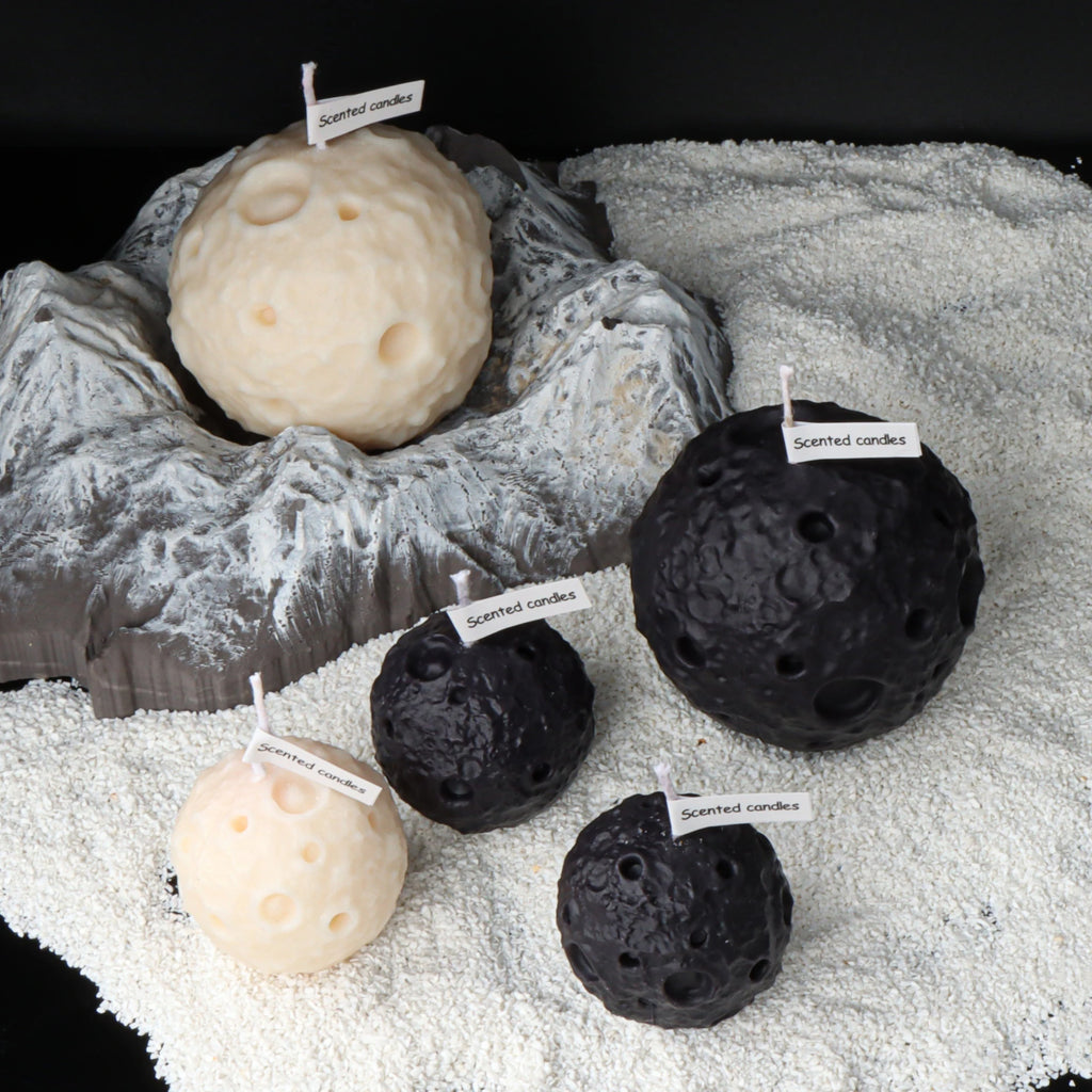 Moon Glow Soy Wax Candle – Handmade Scented Gift