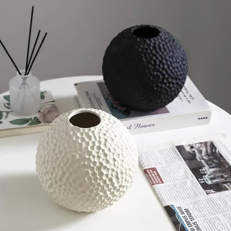 Meteor Ceramic Vase