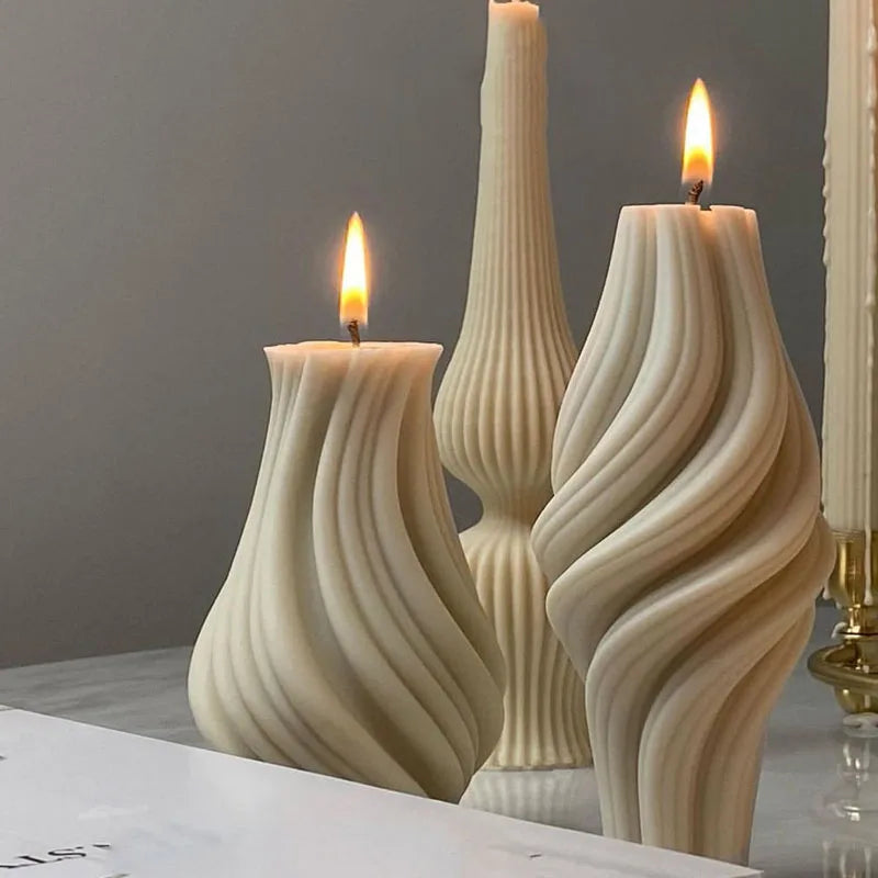 Wave Twirl Pillar Candle Mold – Handmade Silicone DIY Candle Tool