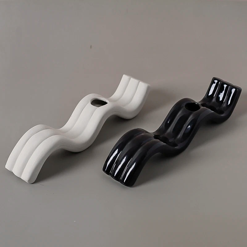 Nordic Wave Pattern Ceramic Candle Holder - Unique Decorative Stand for Cozy Home Ambiance