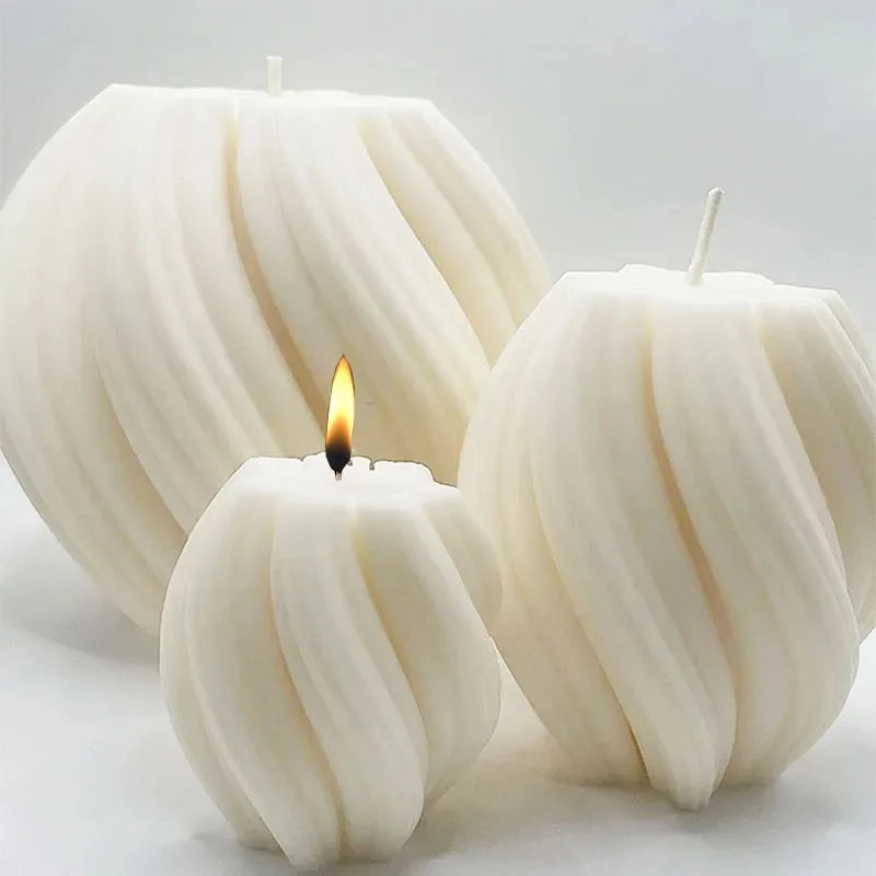 3D Swirl Pillar Candle Mold – Artistic Silicone DIY Candle Making Tool