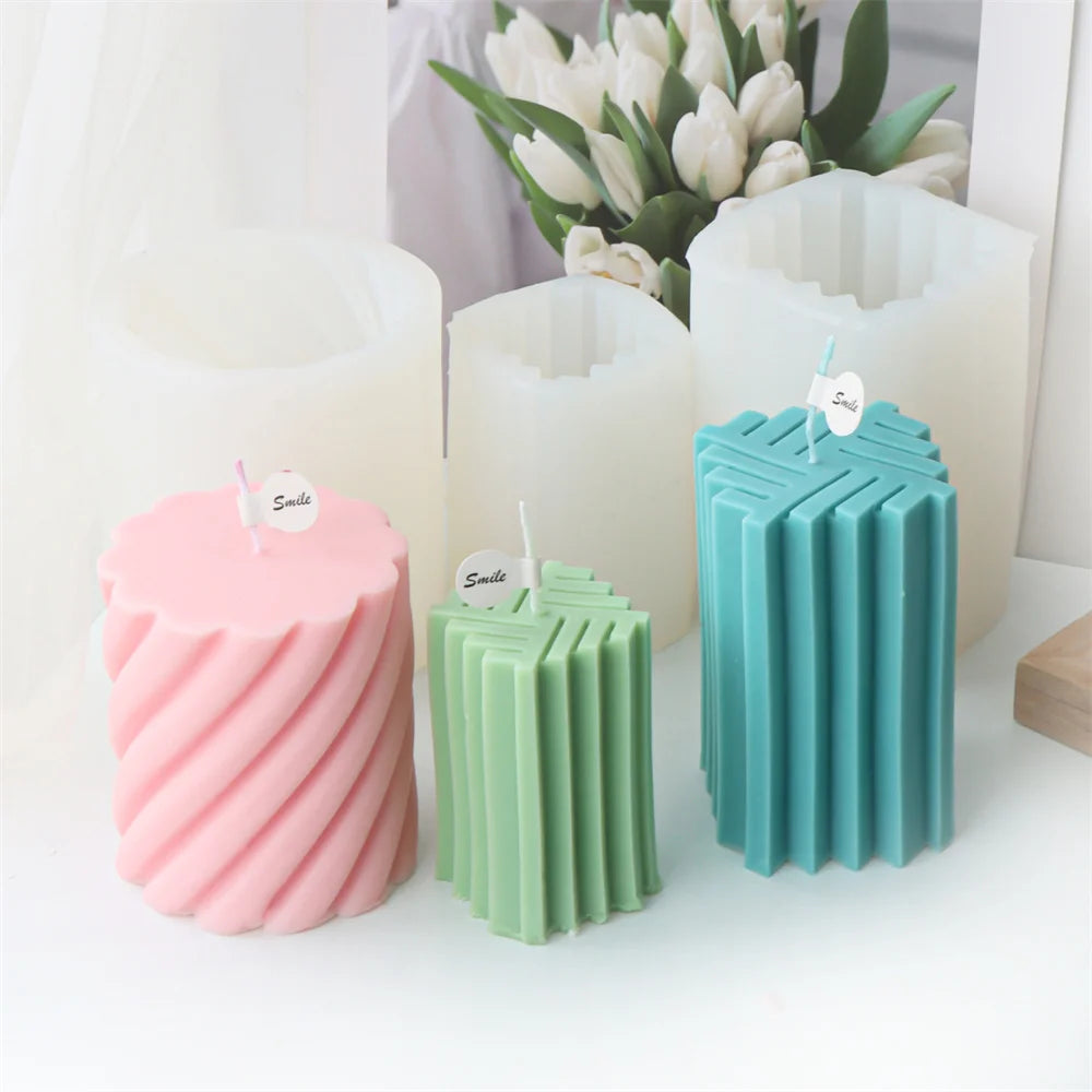 Spiral Cylinder Candle Mold – Artistic Silicone Candle Casting Tool